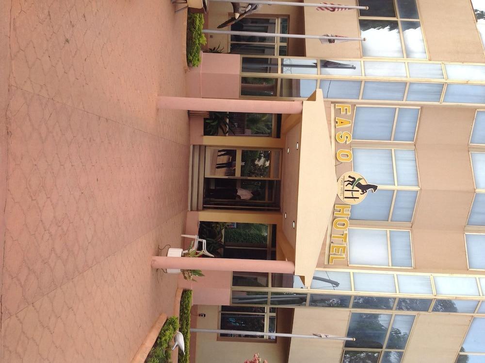 Faso Hotel Ouagadougou Ngoại thất bức ảnh