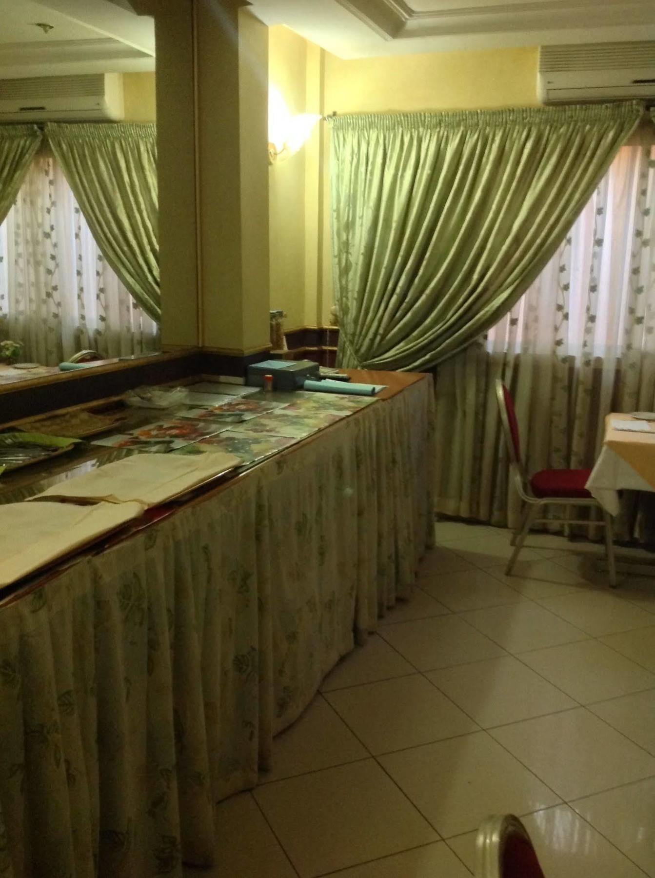 Faso Hotel Ouagadougou Ngoại thất bức ảnh